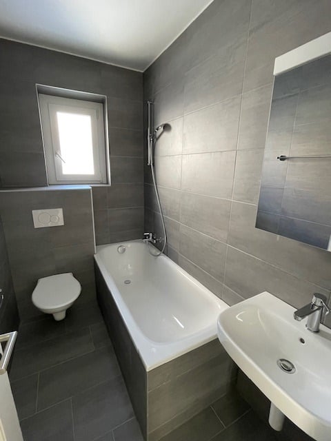 4-Zimmer-Wohnung