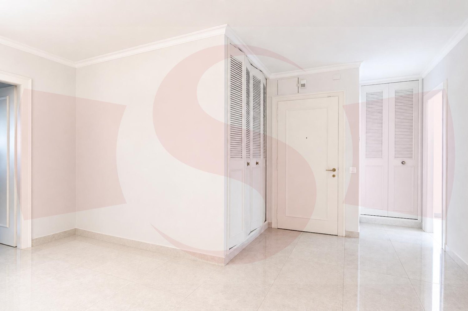 6 rooms apartment, photo 1 sur 8