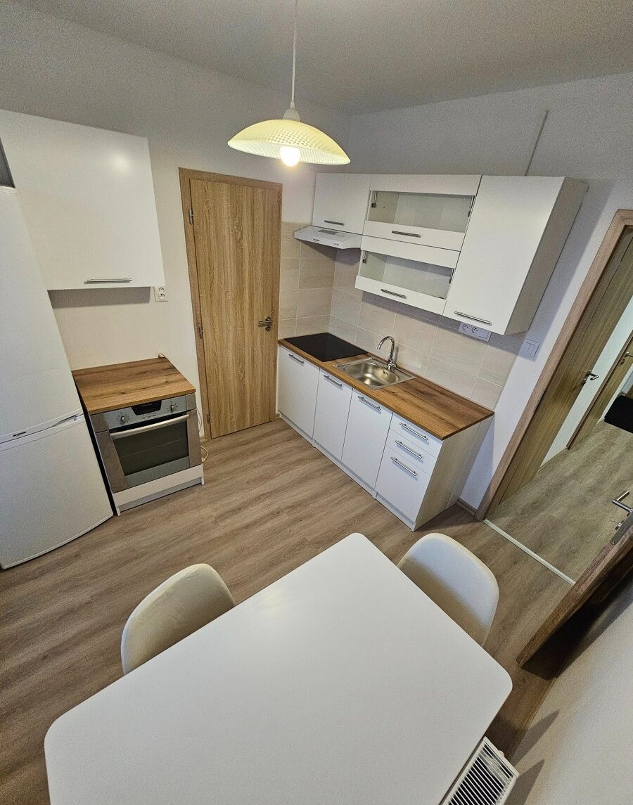 Appartement de 3 pièces, photo 3 sur 8