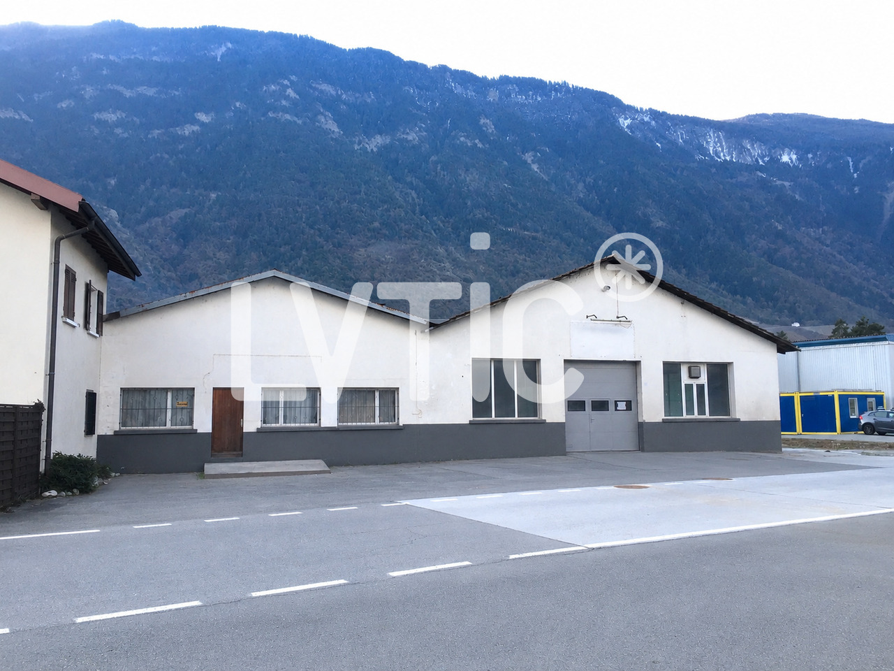 810m² storage room, photo 2 sur 10