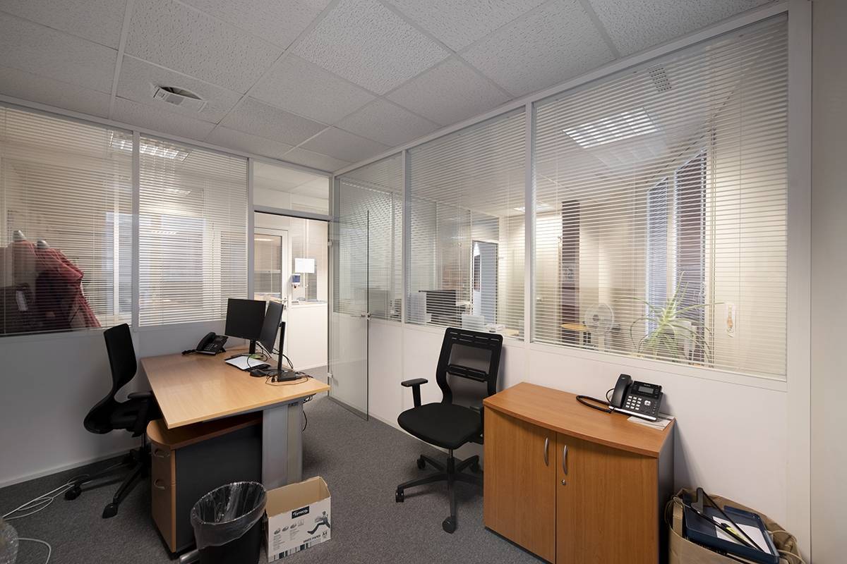 720m² commercial, photo 8 sur 9