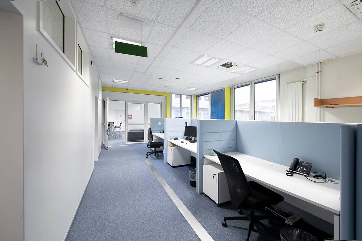 720m² commercial, photo 3 sur 9