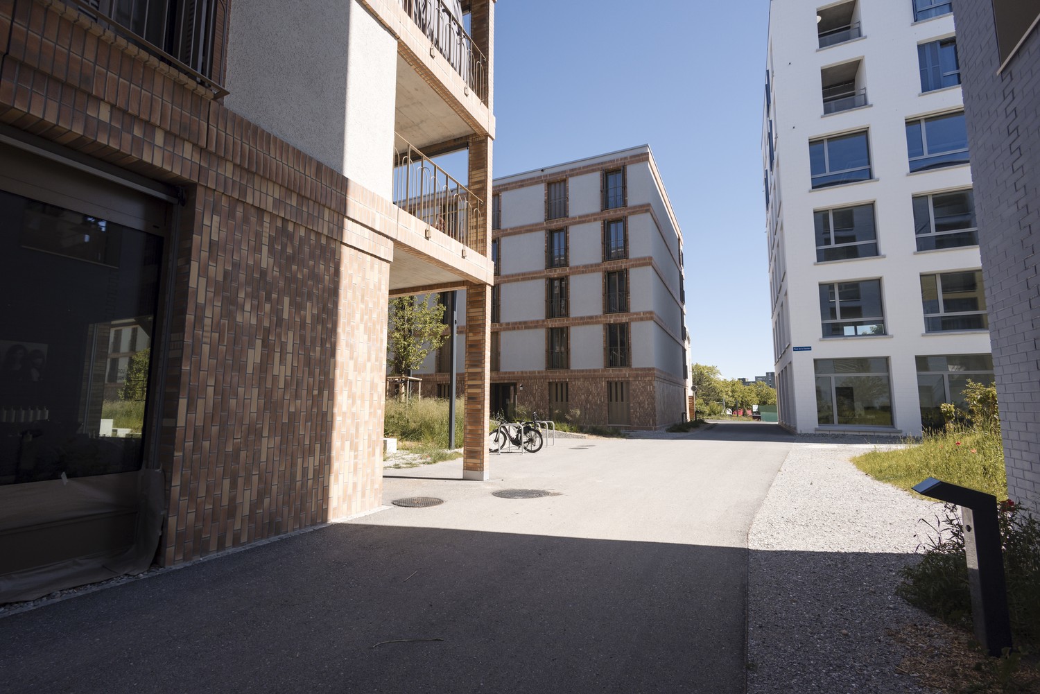 121m² office