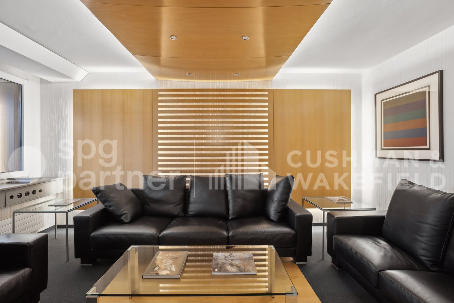 95m² office