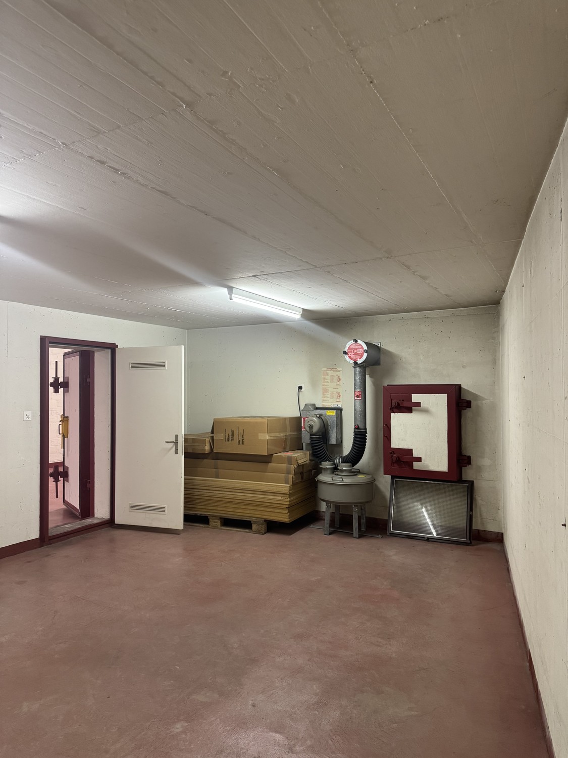 711m² de local de stockage, photo 9 sur 10