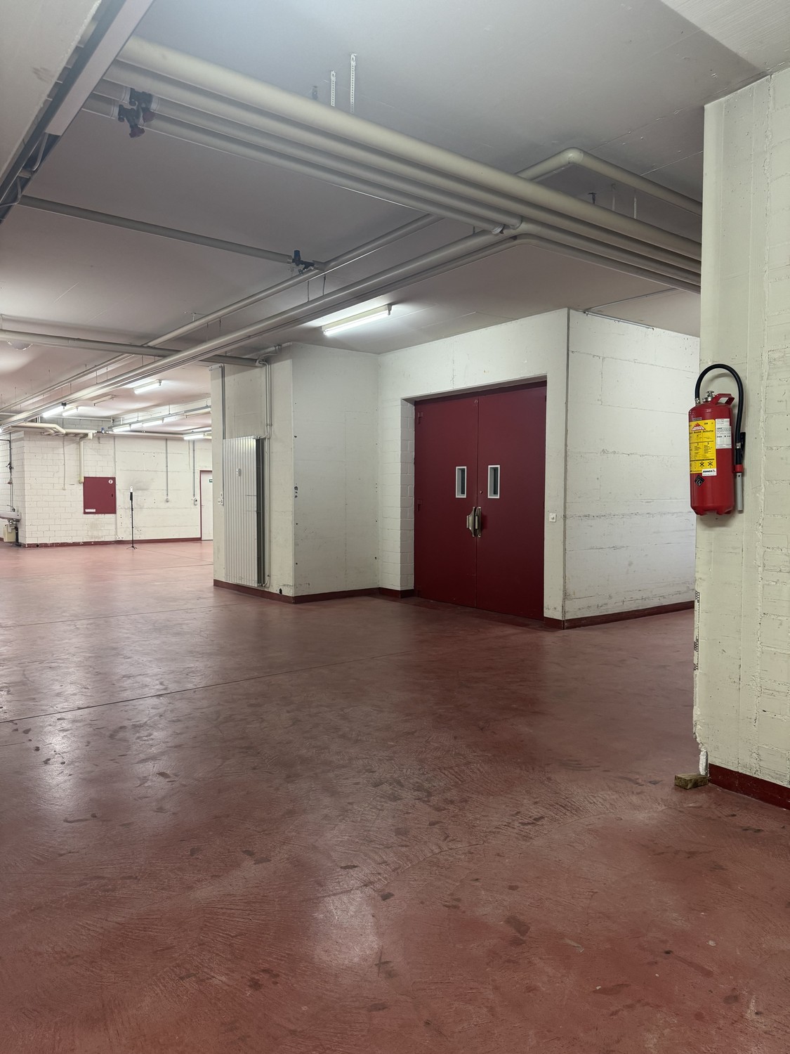 711m² de local de stockage, photo 7 sur 10
