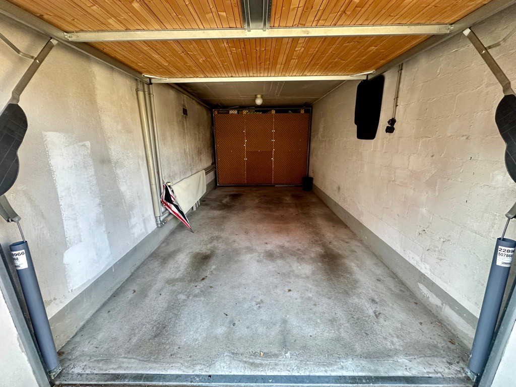 15m² emplacement ouvert, photo 1 sur 2