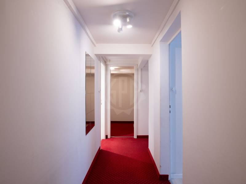 50m² office, photo 9 sur 10