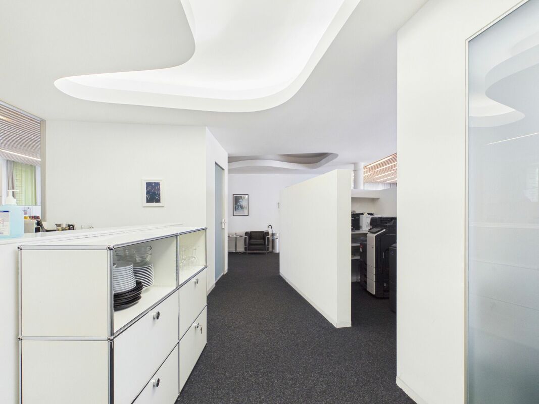Bureau de 100m², photo 8 sur 10