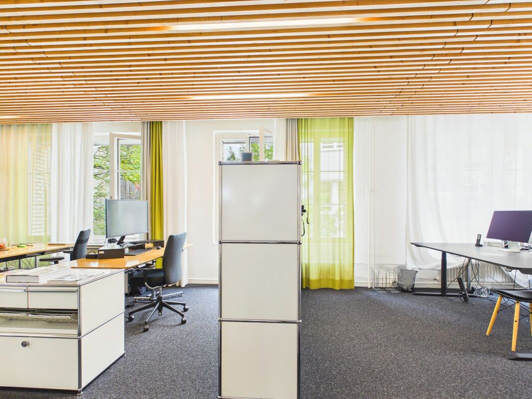 Bureau de 100m², photo 6 sur 10