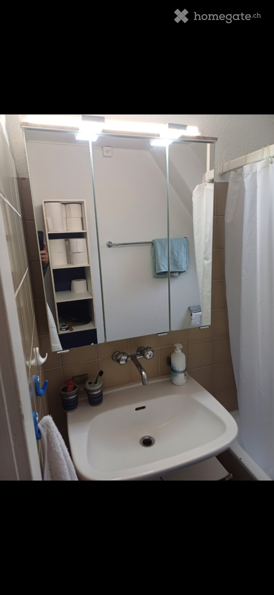 Chambre de colocation meublée, photo 2 sur 3