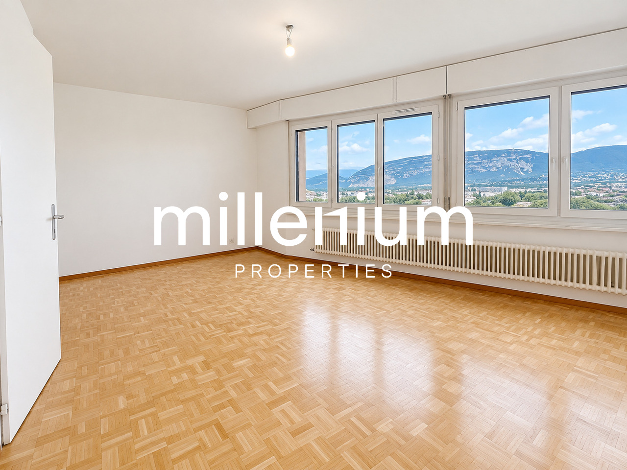 5 rooms apartment