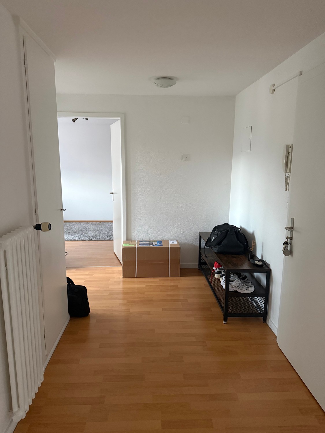 Appartement de 2 ½ pièces, photo 1 sur 8