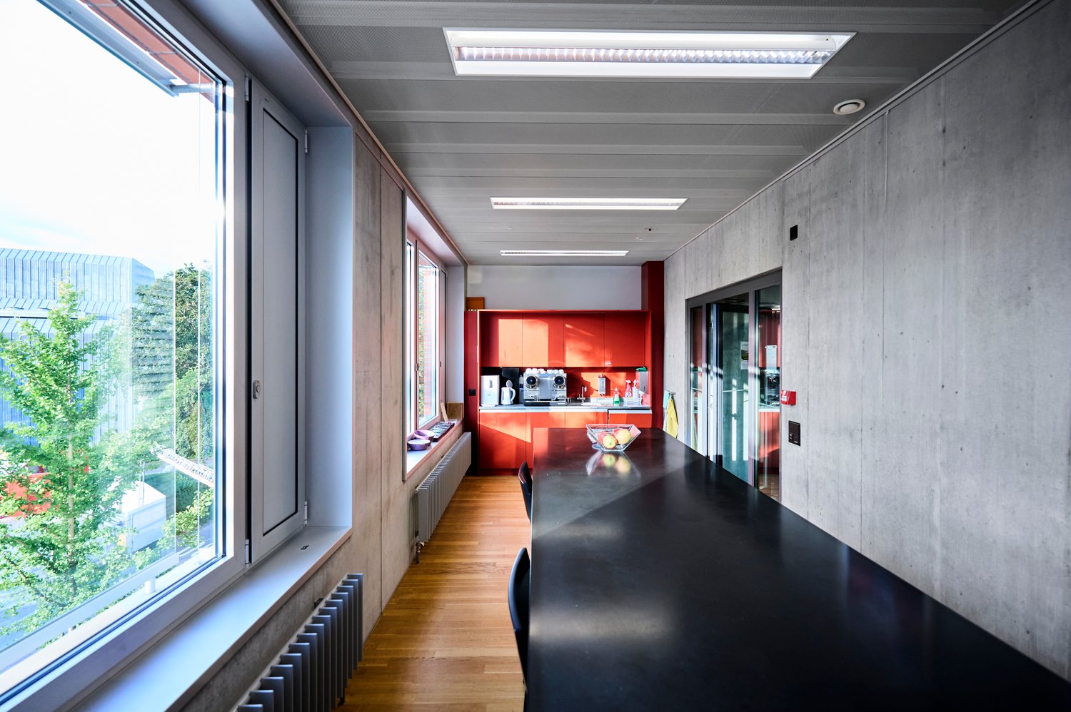 3974m² office