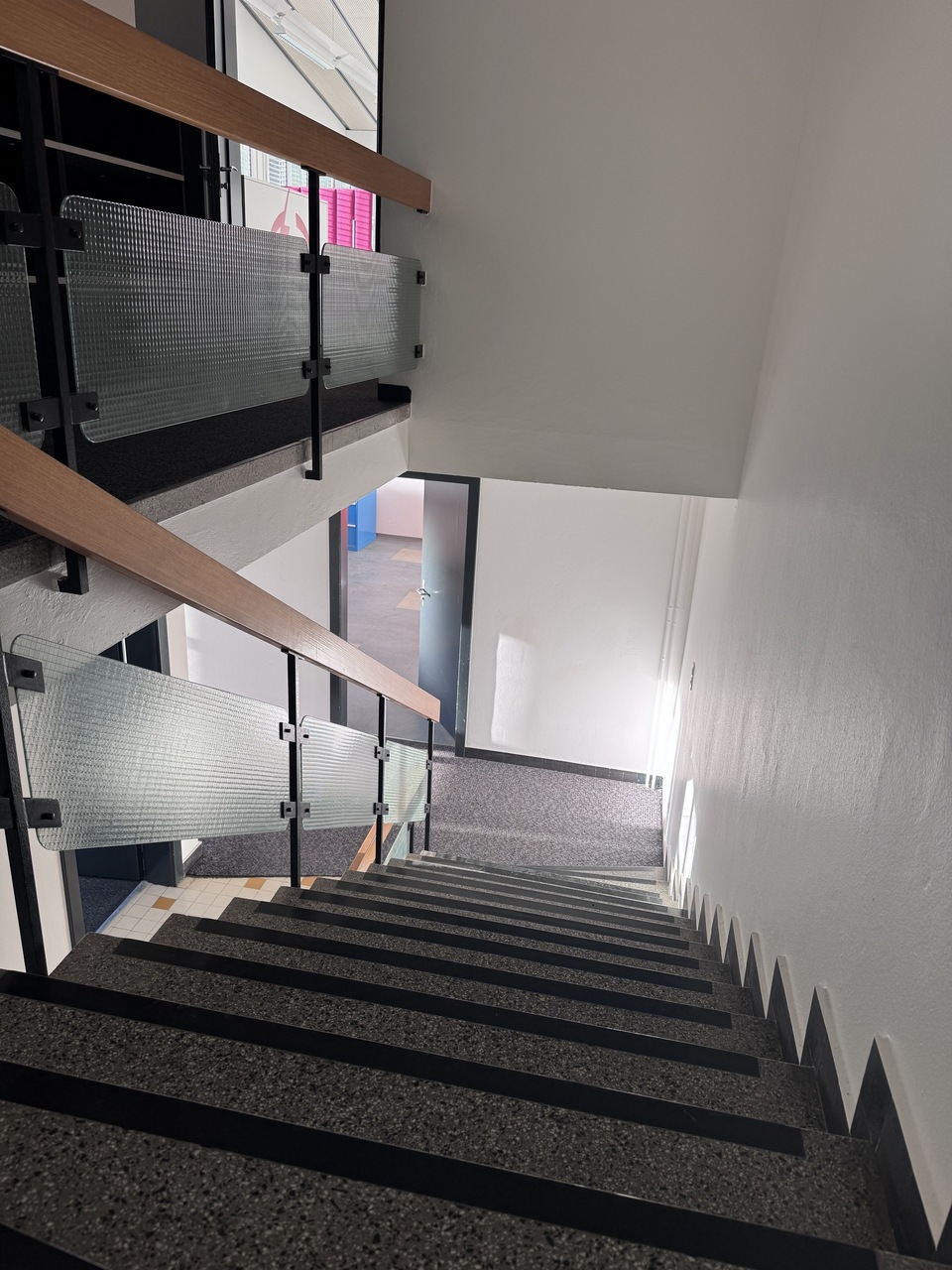 408m² office, photo 9 sur 10