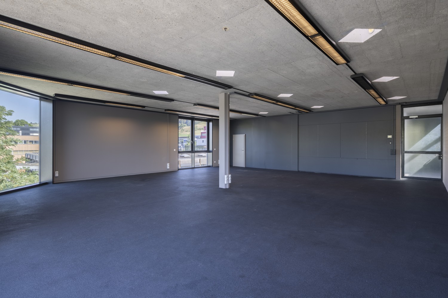 135m² bureau, photo 3 sur 5