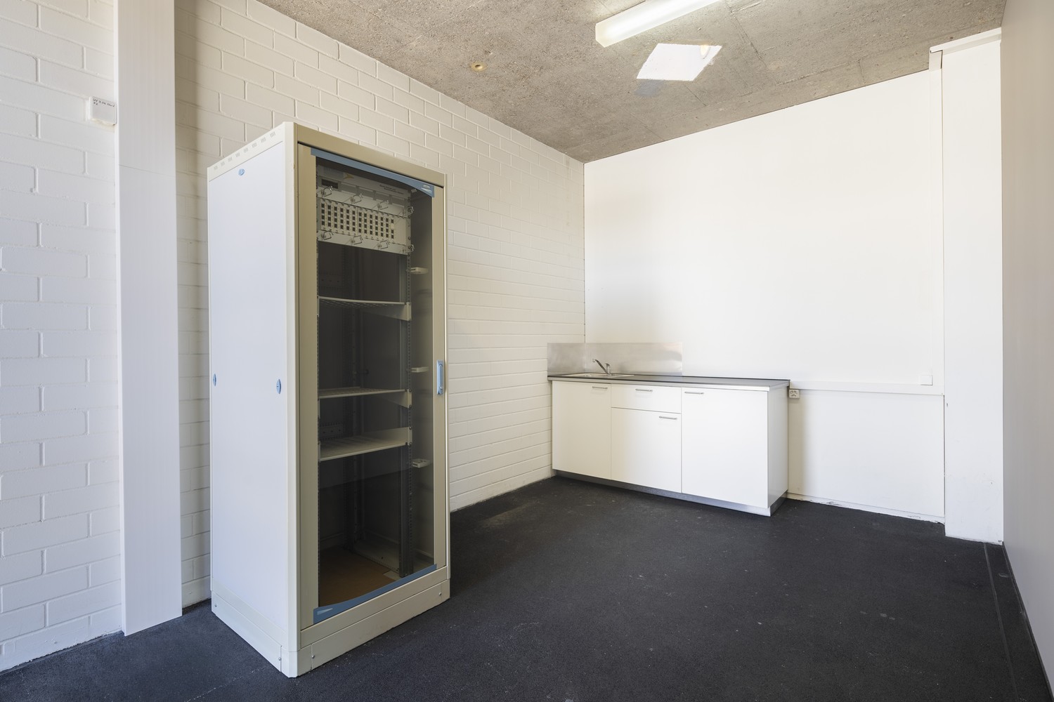 135m² bureau, photo 5 sur 5