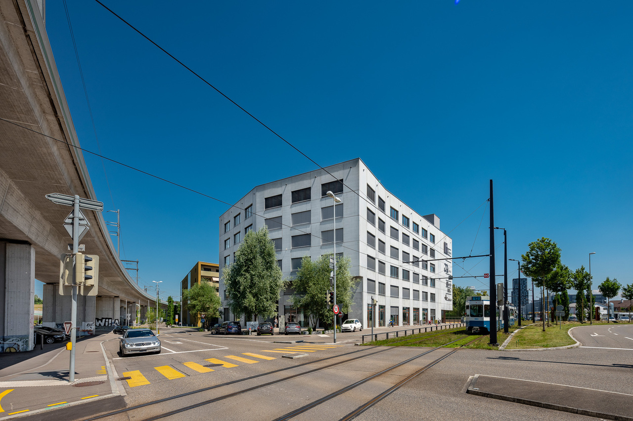 912m² bureau, photo 3 sur 9