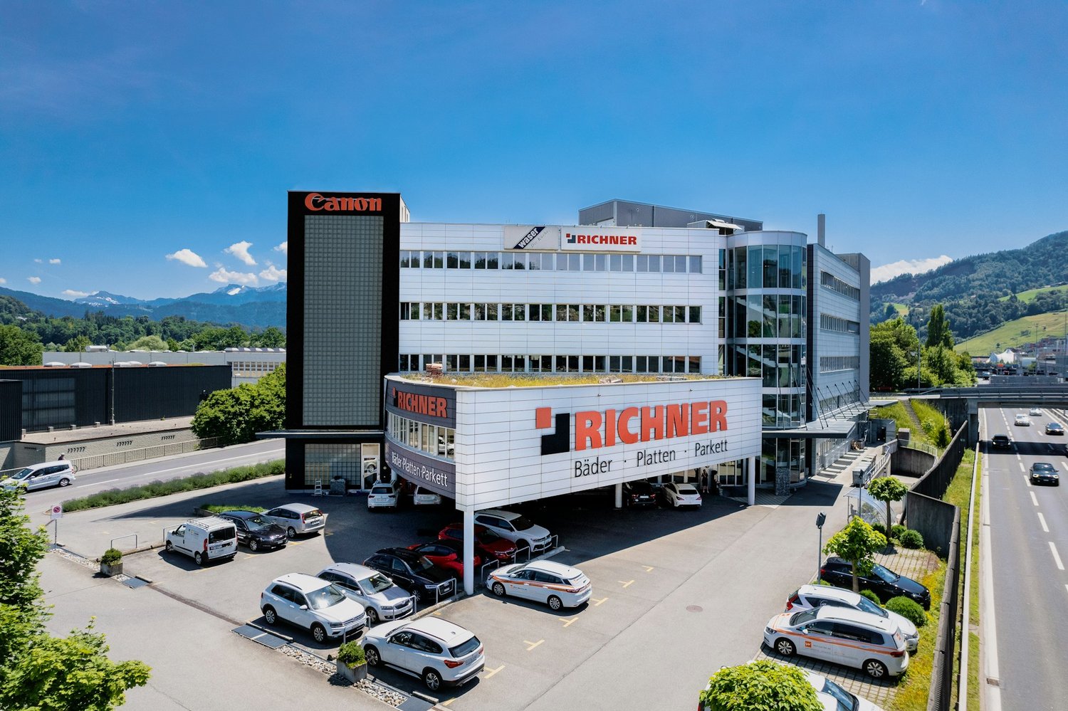 Bureau de 242m²
