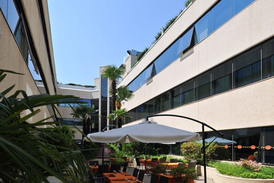 60m² bureau