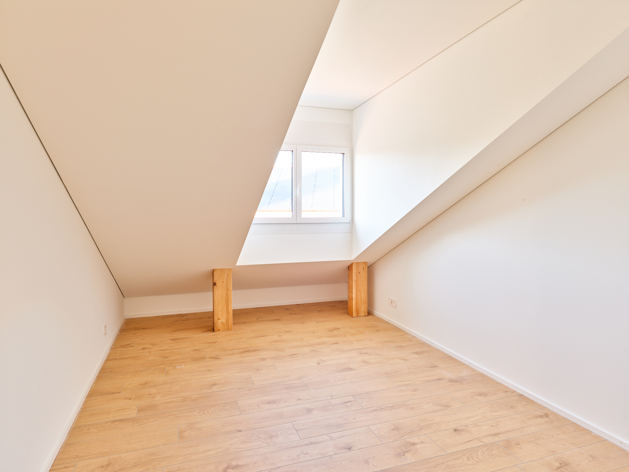 3 ½ rooms roof flat, photo 2 sur 5