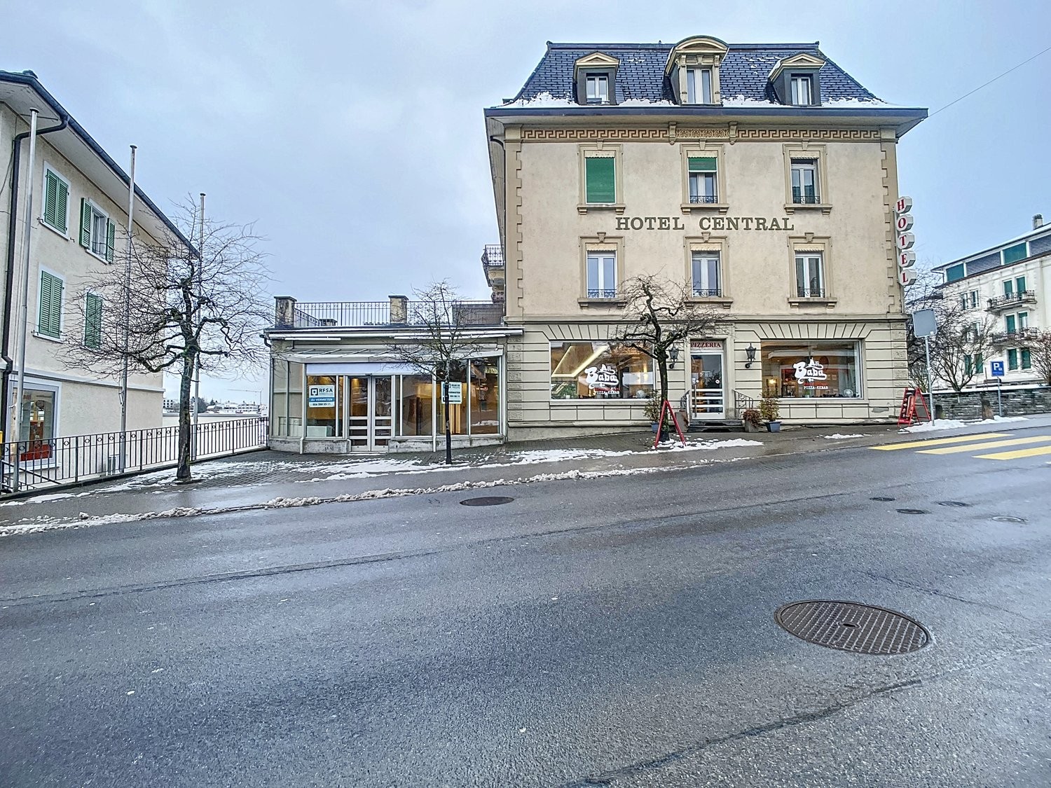 Magasin de 90m²