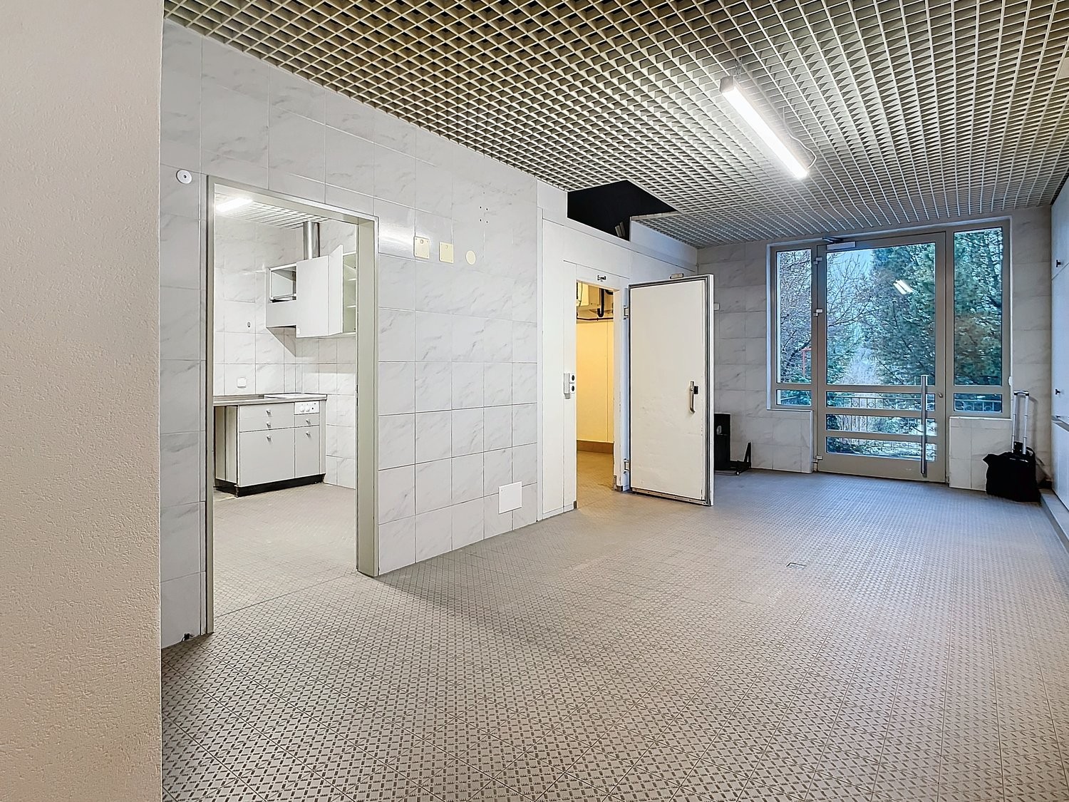 Magasin de 90m²