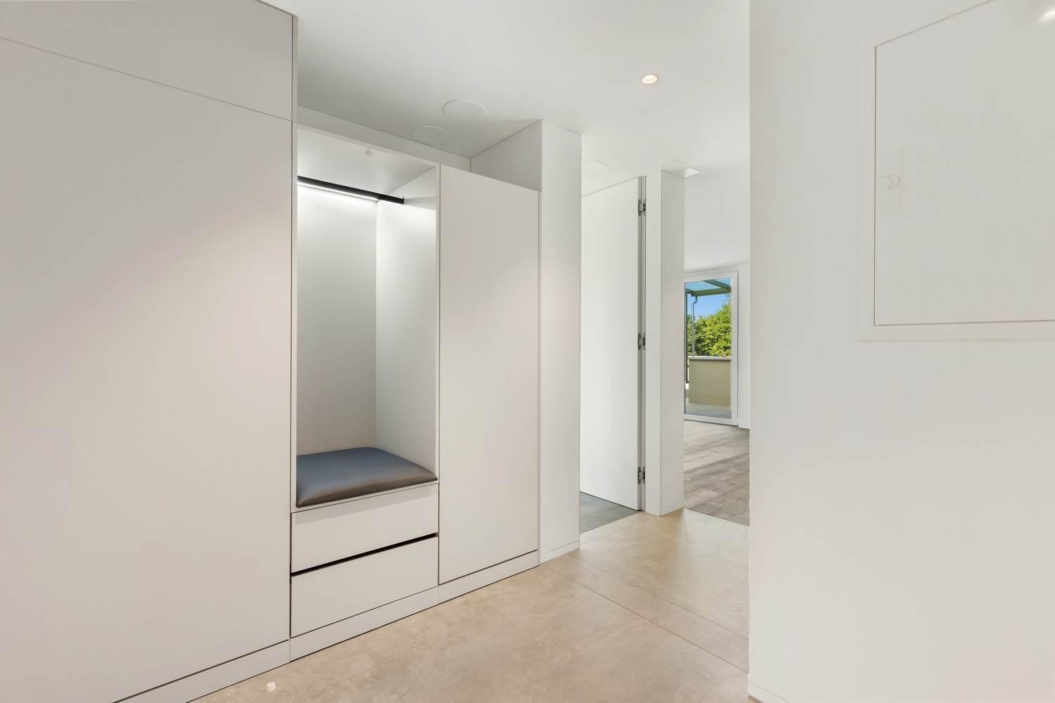 Appartement en attique de 2 ½ pièces, photo 4 sur 9