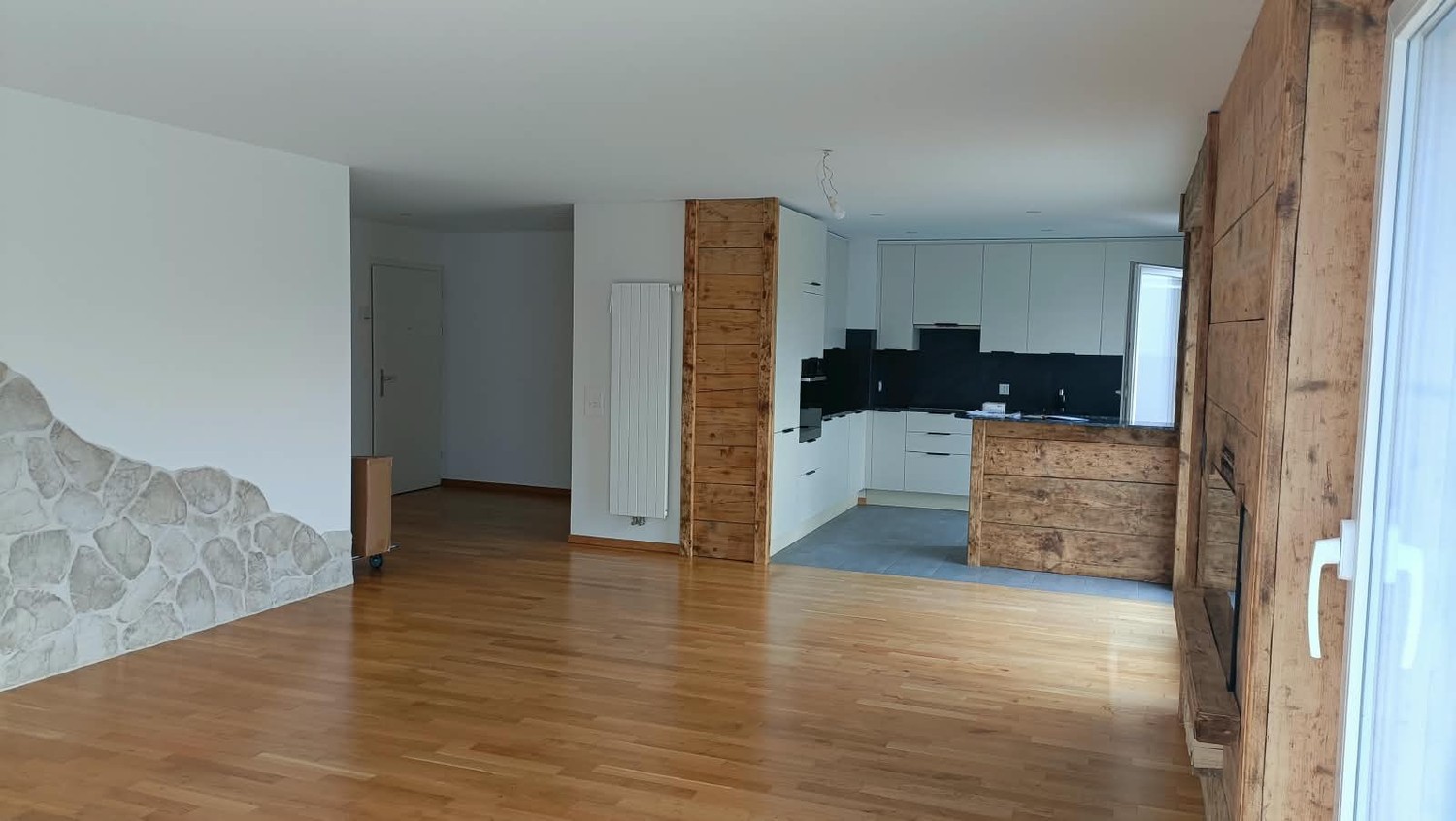 Appartement de 3 ½ pièces

Place de parc 130CHF / Monat, photo 3 sur 10