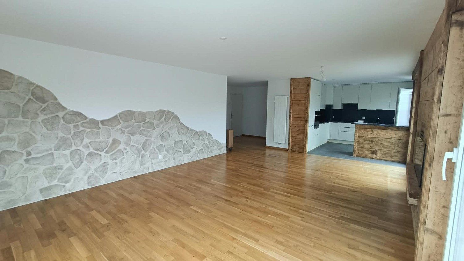 Appartement de 3 ½ pièces

Place de parc 130CHF / Monat, photo 5 sur 10