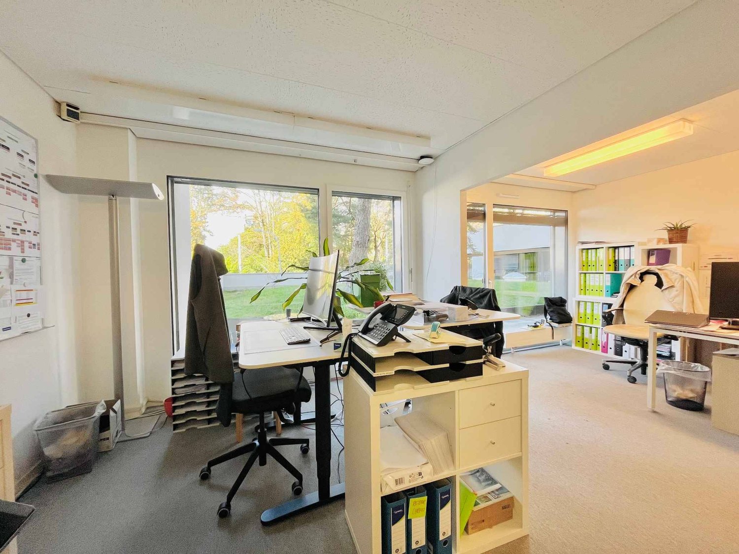 201m² office, photo 3 sur 3
