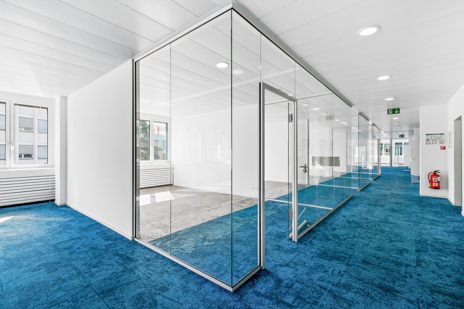 1005m² office, photo 2 sur 10