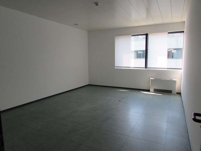 Bureau, photo 4 sur 4