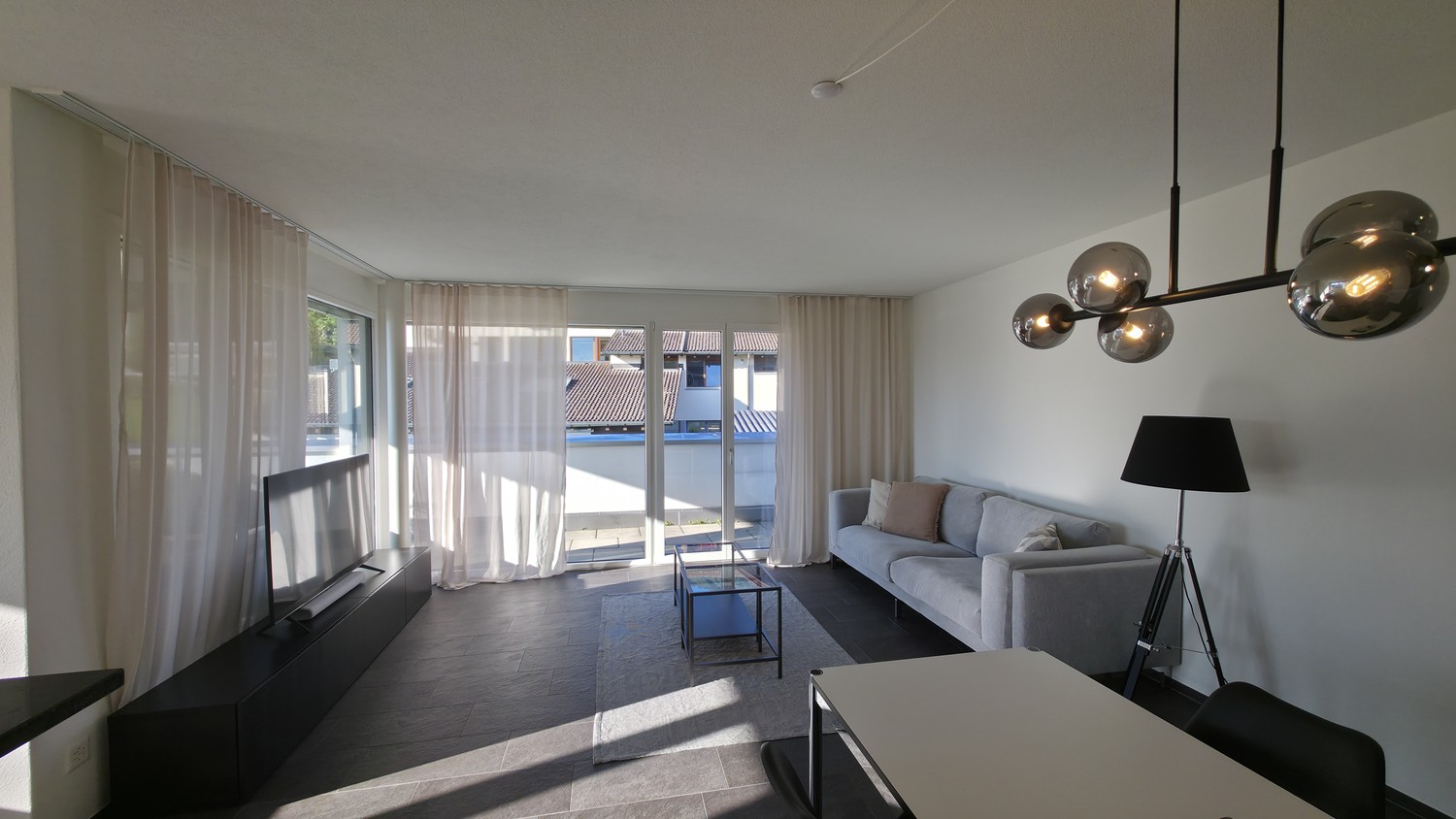Appartement de 2 ½ pièces, photo 2 sur 3