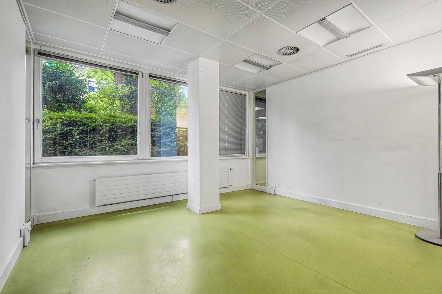 395m² office, photo 5 sur 8