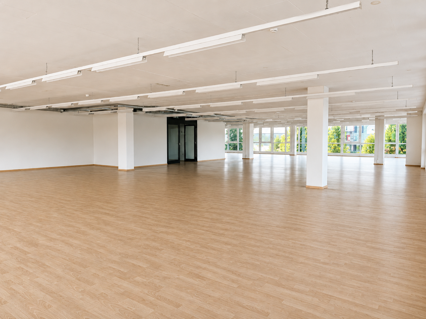549m² bureau