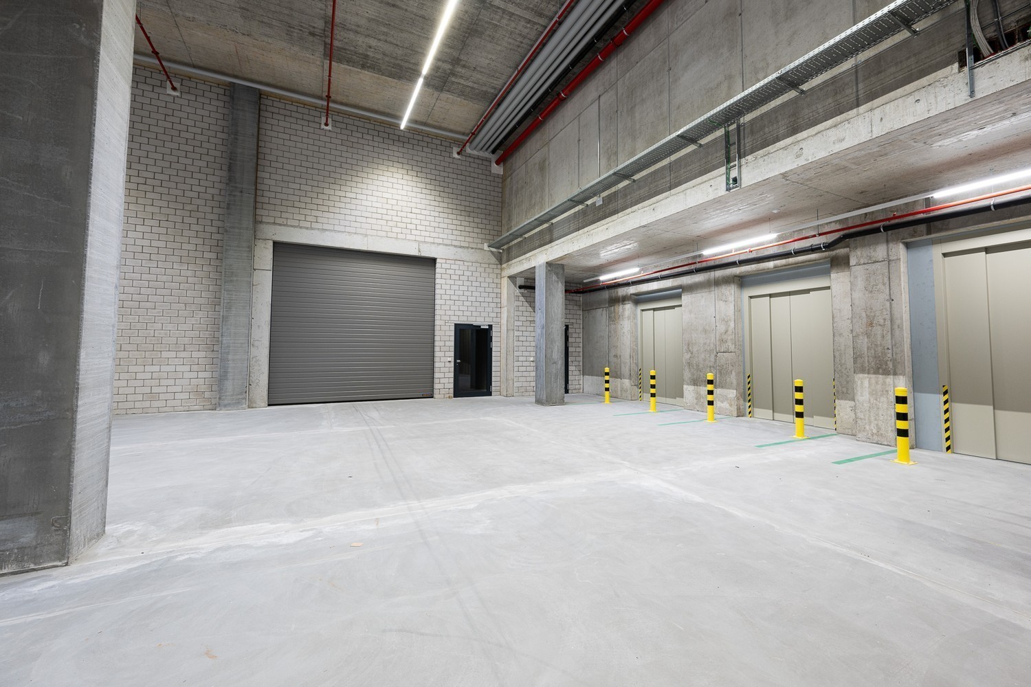 546m² de local de stockage, photo 5 sur 10