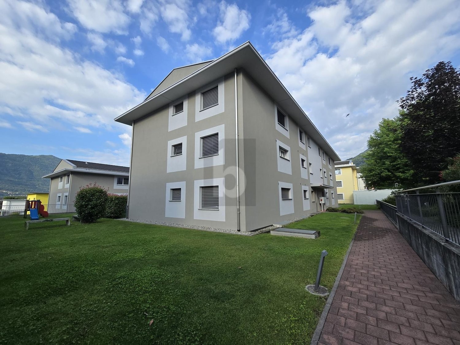 2 ½ rooms apartment