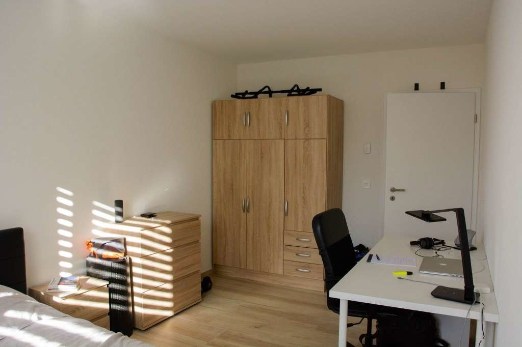 Room in a shared flat, photo 2 sur 5