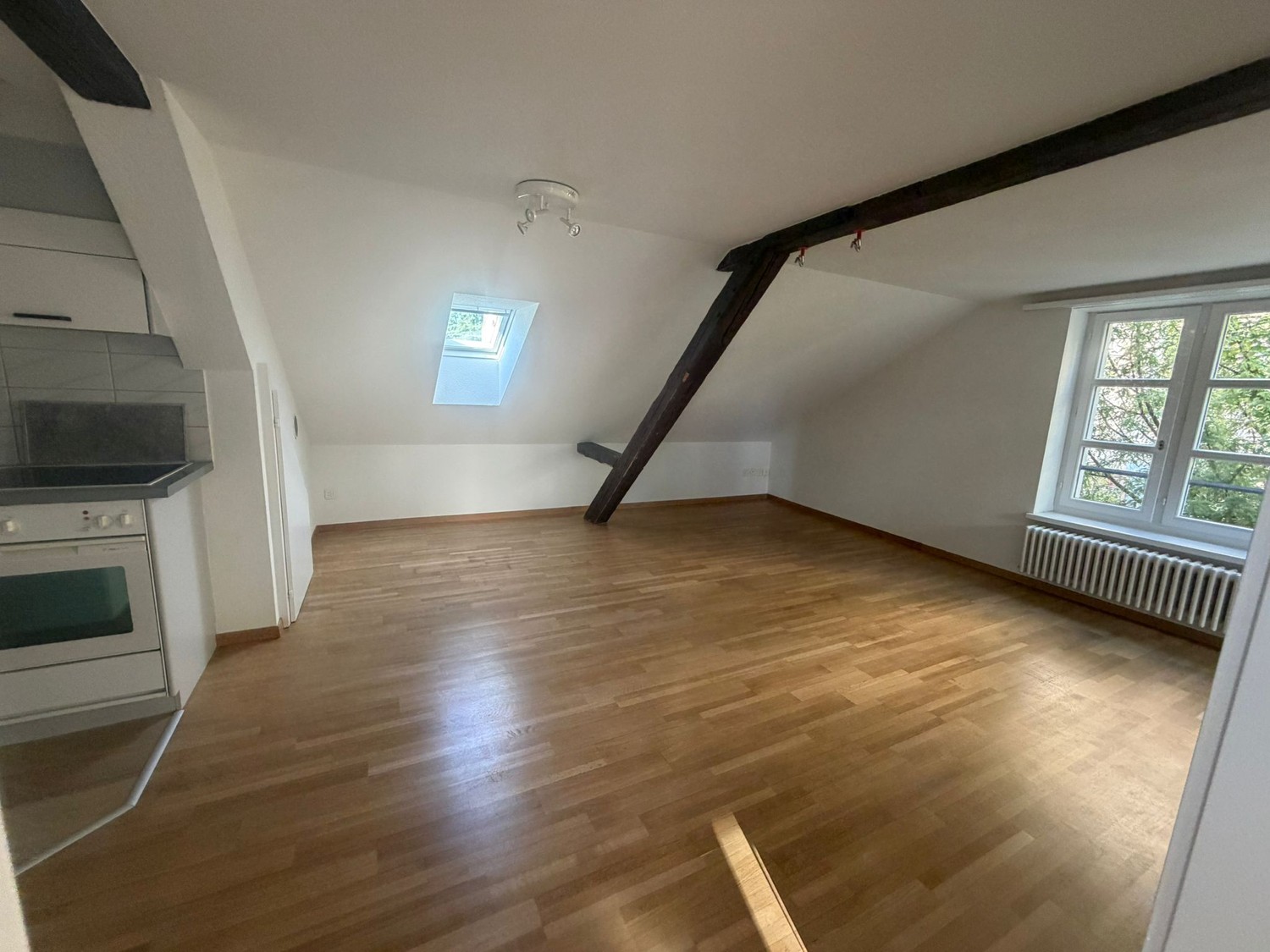 Appartement en attique de 2 ½ pièces