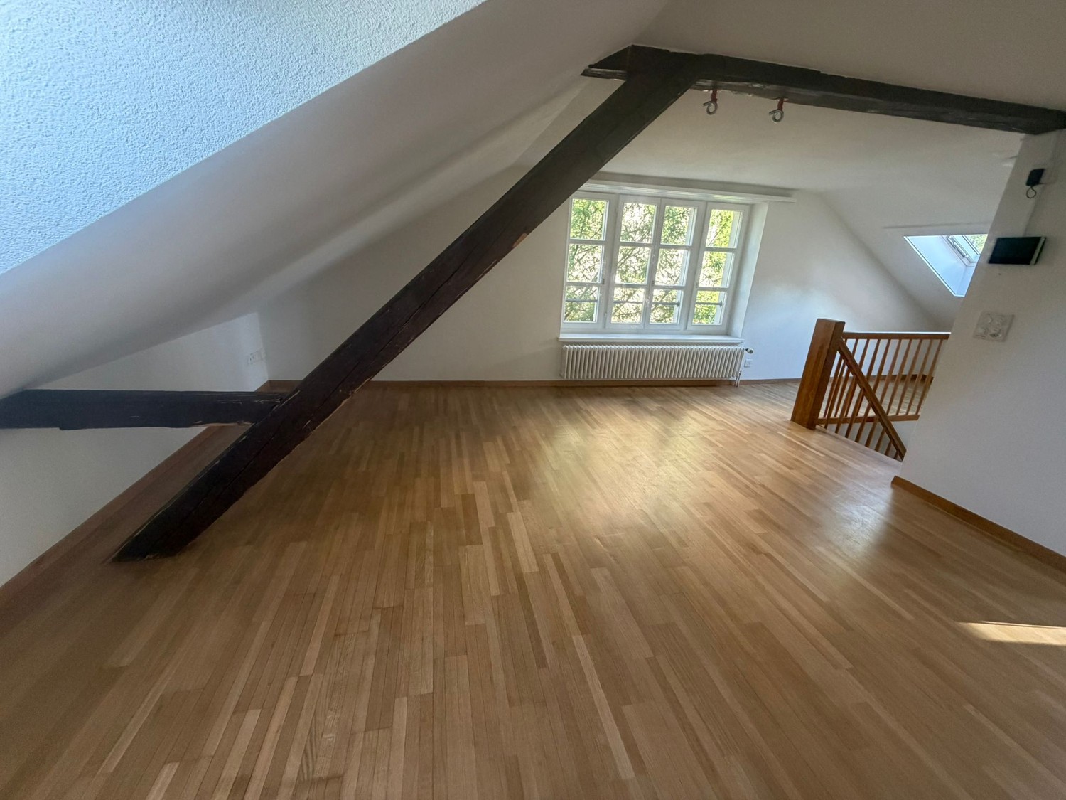 Appartement en attique de 2 ½ pièces
