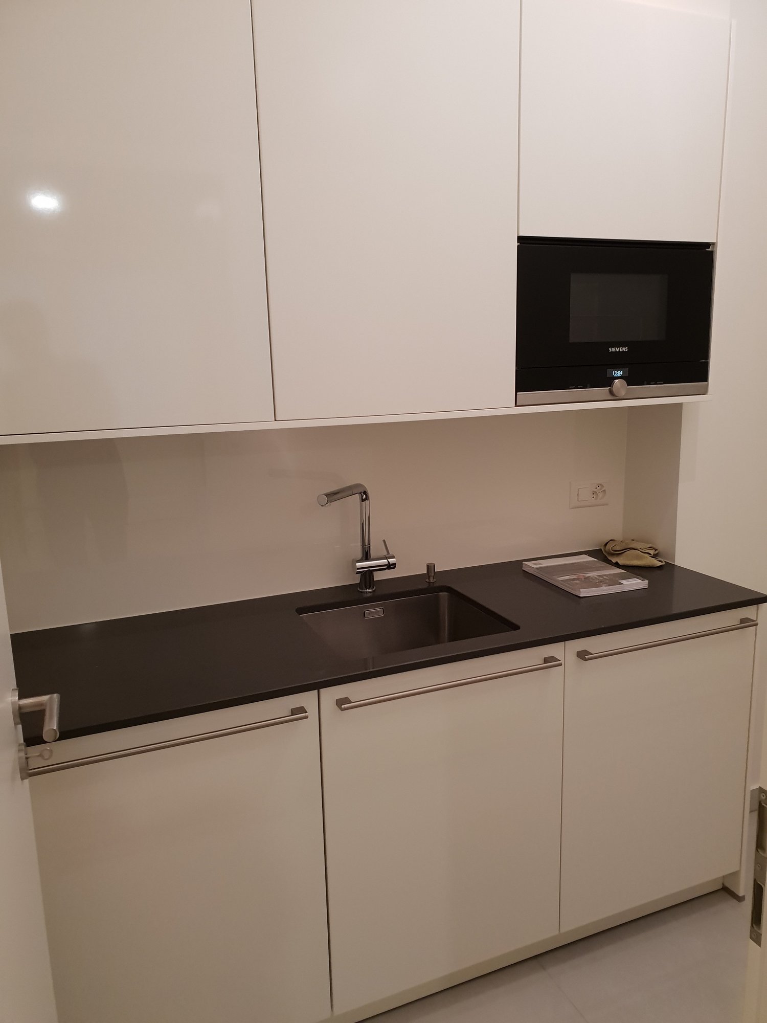 89m² office, photo 5 sur 6