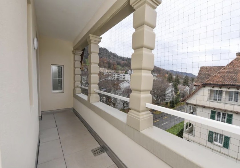 Chambre dans une colocation

Recherche une colocataire pour un bel appartement de 3½ pièces à Adliswil 🌿

Je m'appelle Mia, j'ai 21 ans, et je recherche à partir d'octobre une colocataire sympathique pour mon bel appartement de 3½ pièces à Adliswil.

La chambre est non meublée et coûte CHF 1’200.– 