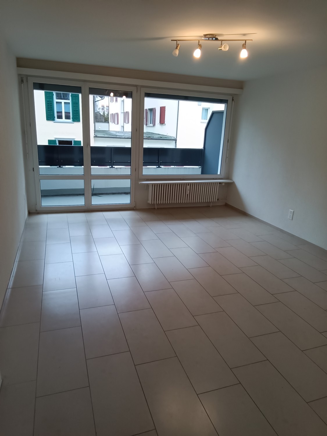 75m² bureau, photo 2 sur 8