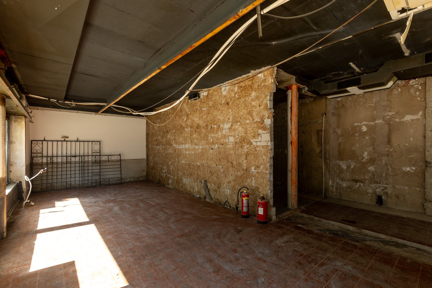 Bureau de 140m², photo 9 sur 10