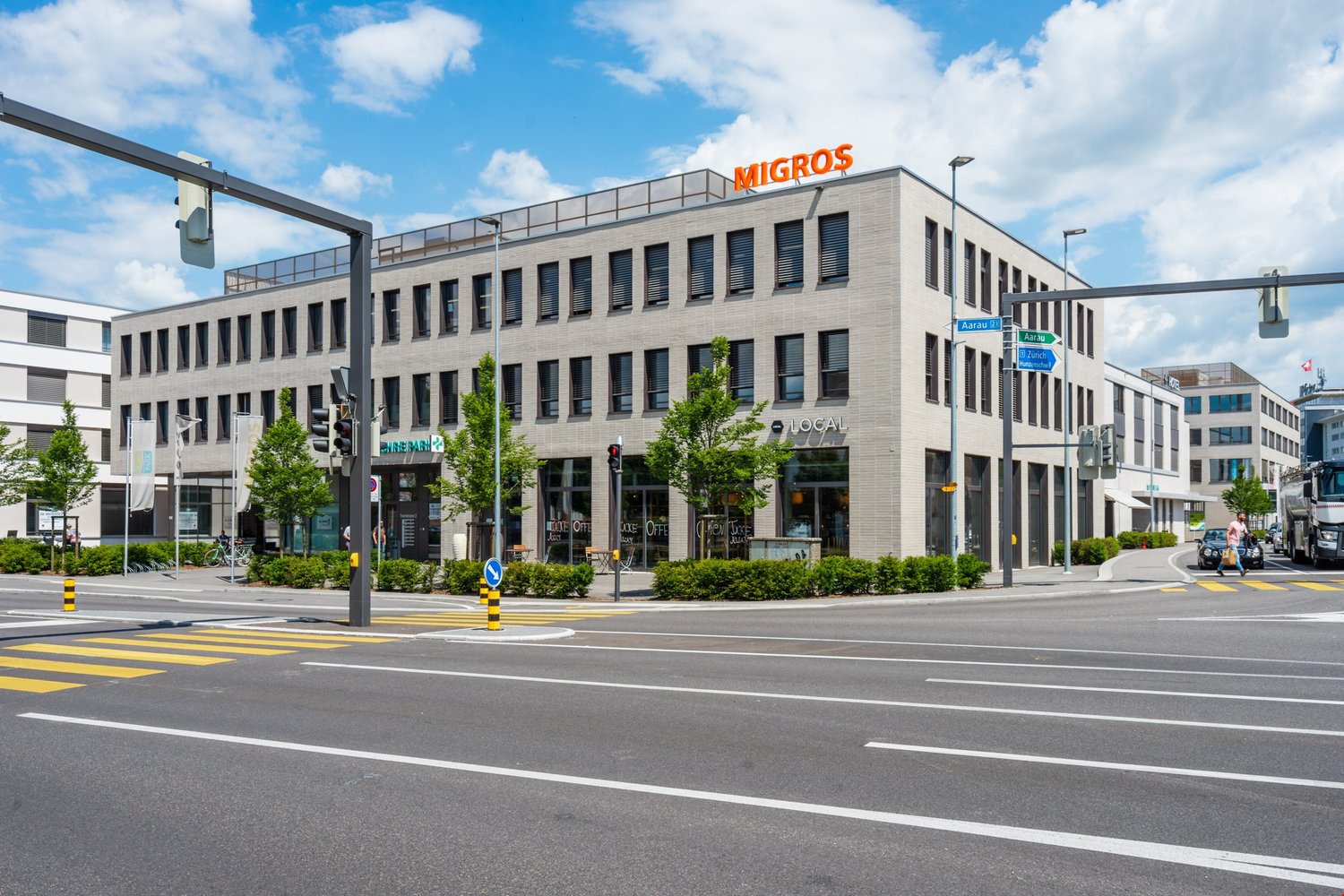 170m² centro commerciale