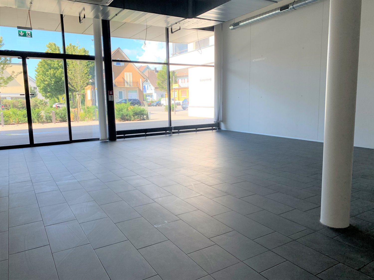 170m² centro commerciale