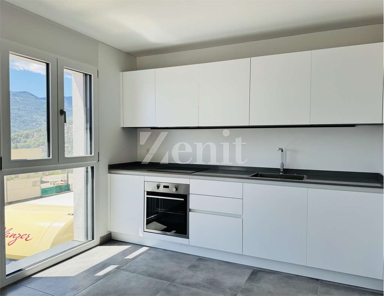 Appartement de 2 ½ pièces, photo 2 sur 10