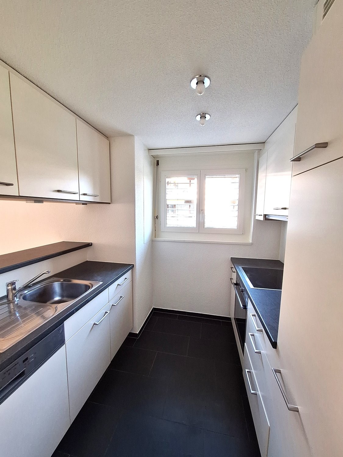 Appartement de 2 ½ pièces, photo 2 sur 10