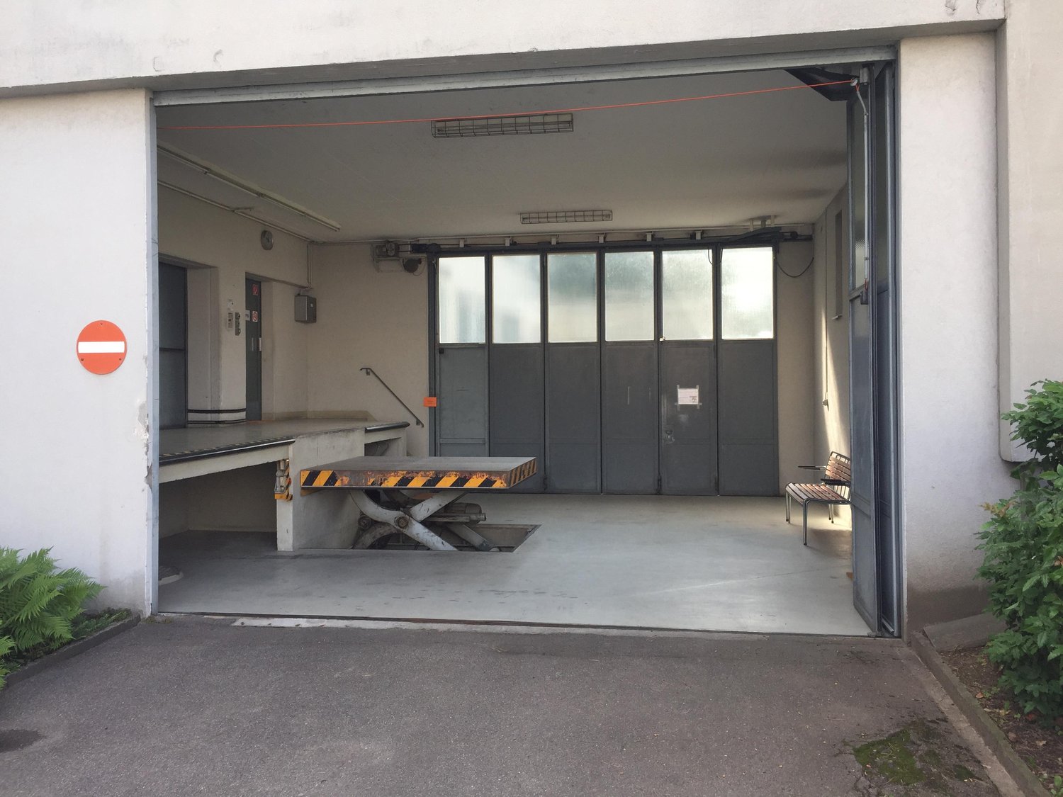 Local de stockage de 376m²